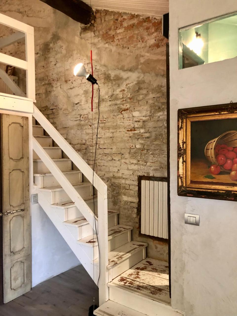 Charming And Design Attic Loft Central Milan in Coolest Area Navigli Ticinese 2