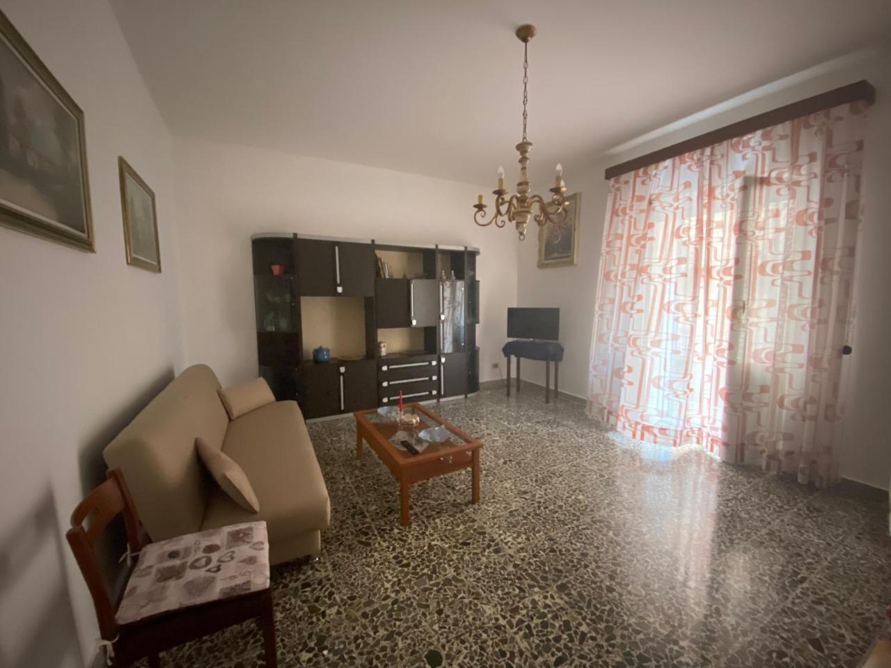 Appartamento Isola Catalana 1