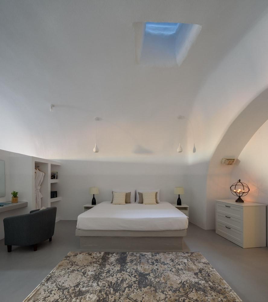 White Dream Suites 2