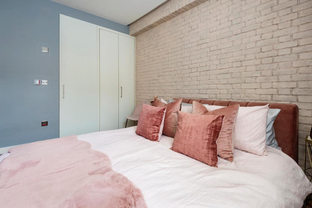 Arcore Premium Apartments Broad Court & Shelton Street 2