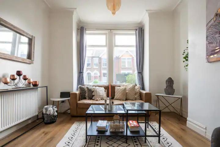 Alross Room with Breakfast