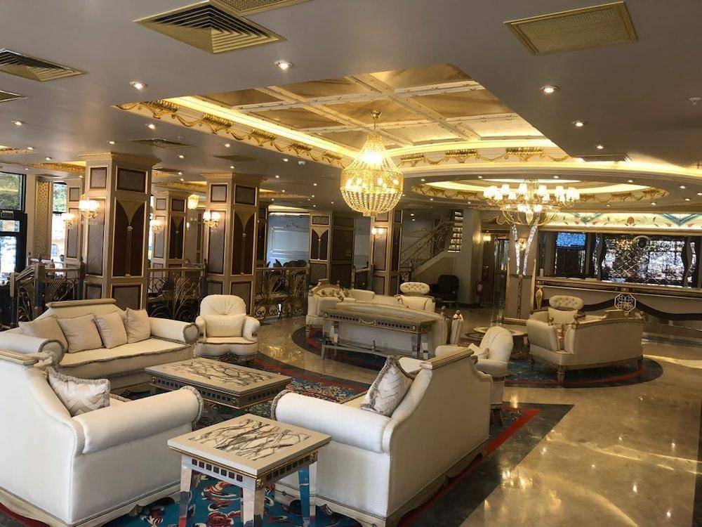 Golden Hill Hotel Downtown 2