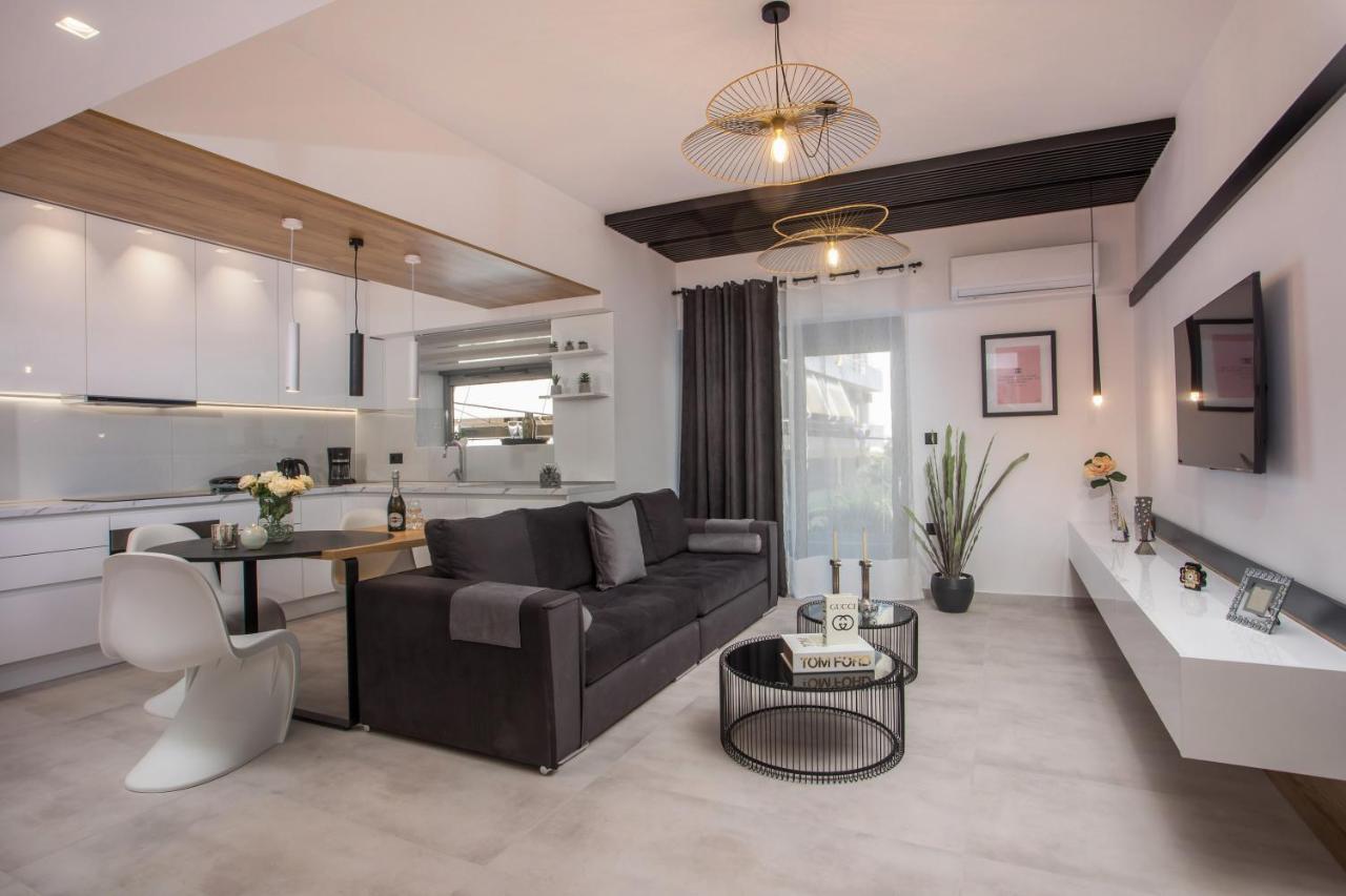 Rhodes Diamond Luxury Flat in the Heart of Town