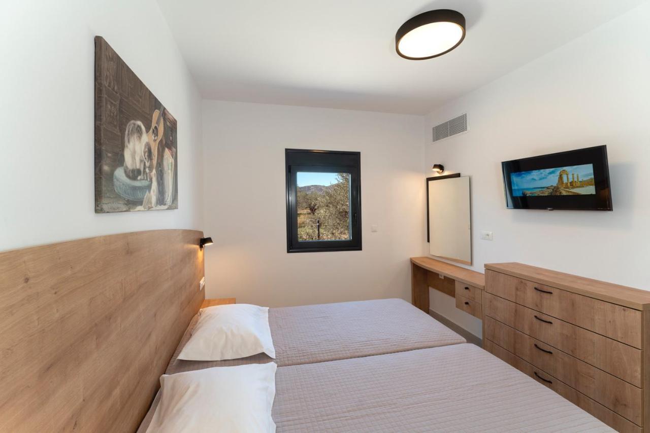 Domus Oliva Villas 2