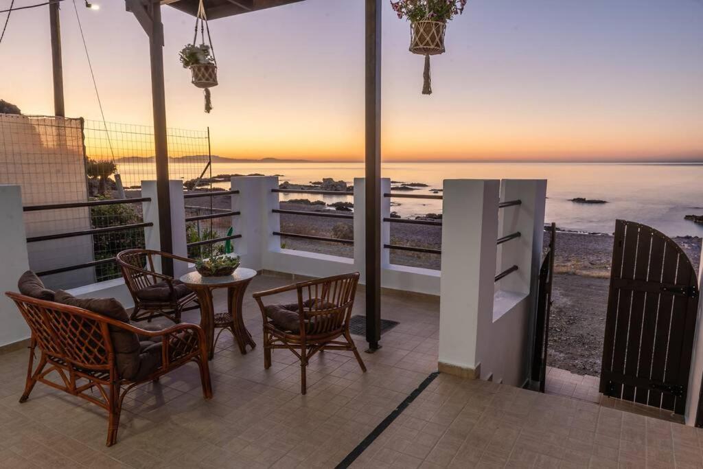 Tsampika's Beachfront House in Stegna 1