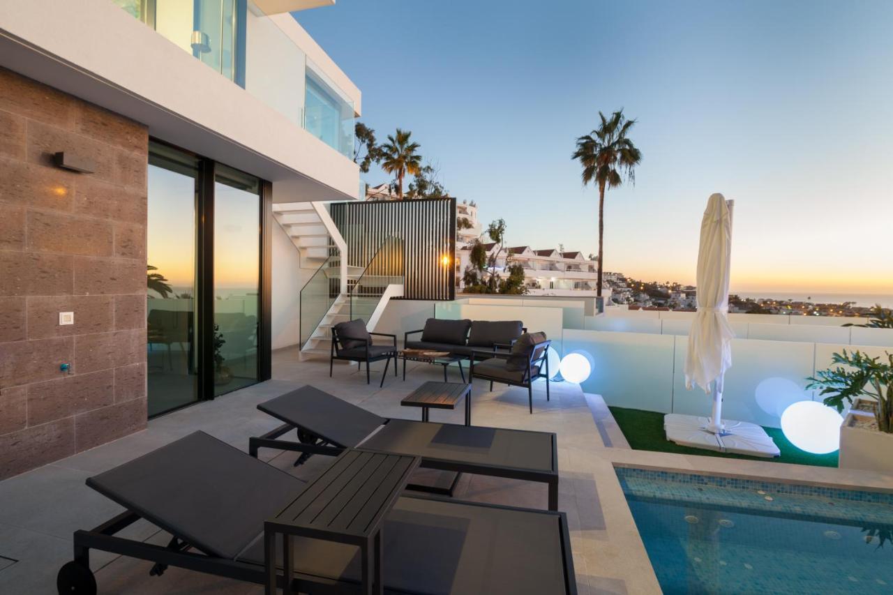 200m New a Villa with Private, Heated Pool And Amazing Ocean View