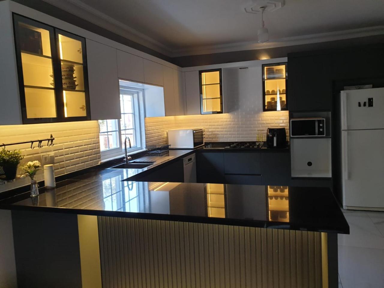 Villa Karaca Expo Airport 1