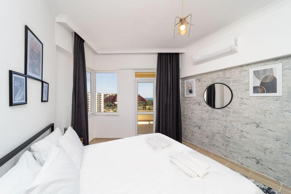 Lovely Apartment with Balcony in Aksu 2