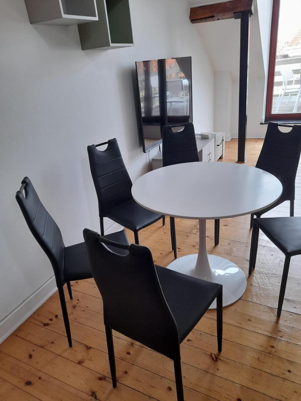 Triplex Magnifique Avec 3 Chambres Et Terrasse 1