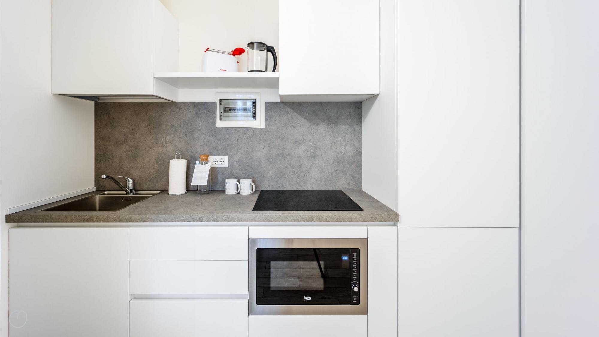 Italianway - the B Village Business - 10 2