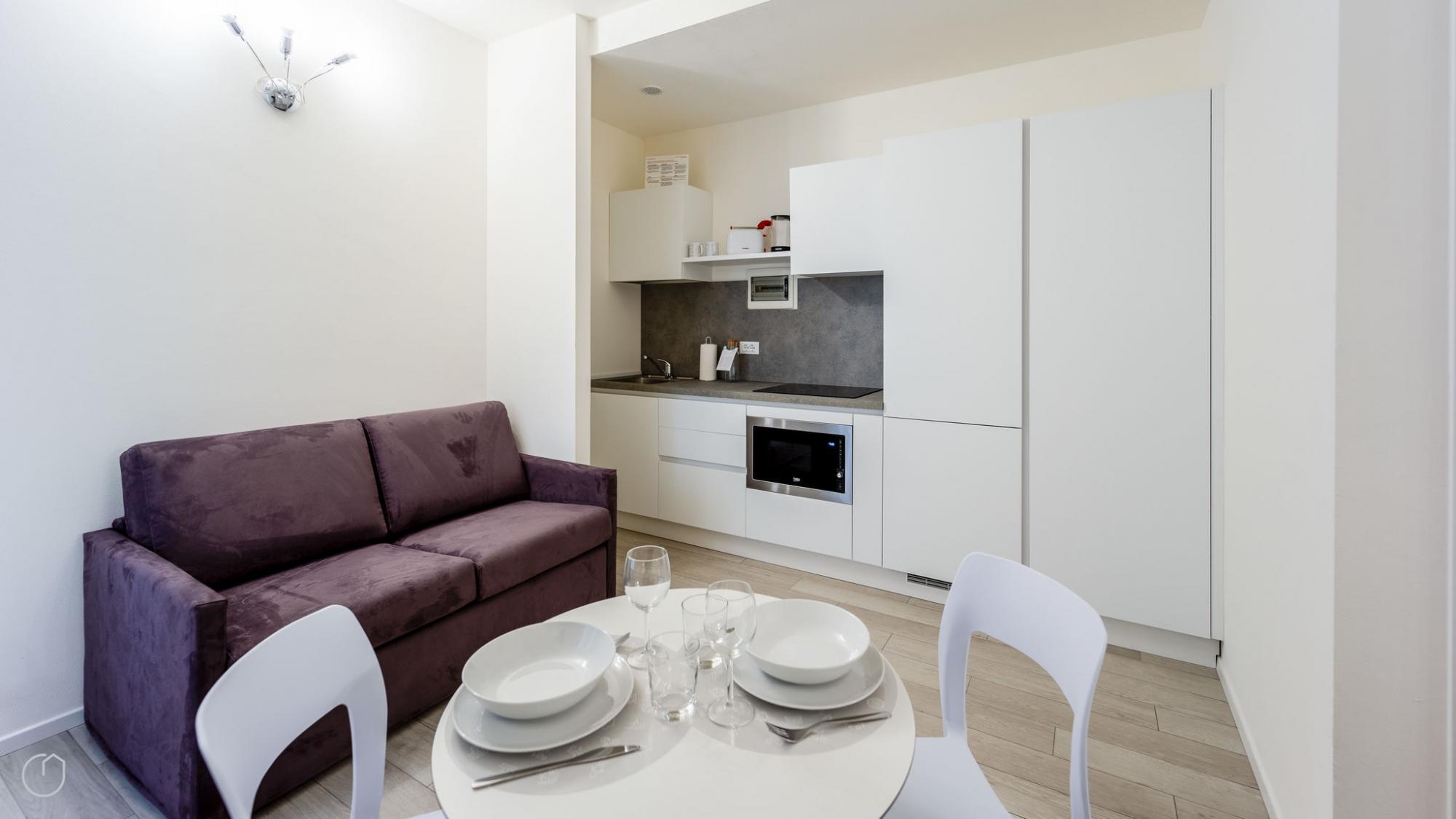 Italianway - the B Village Business - 10 1