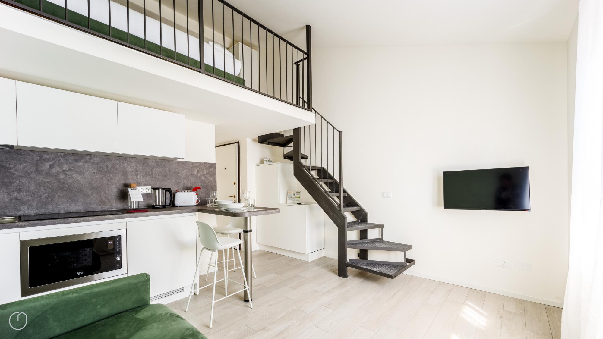 Italianway - the B Village Superior - 59 1