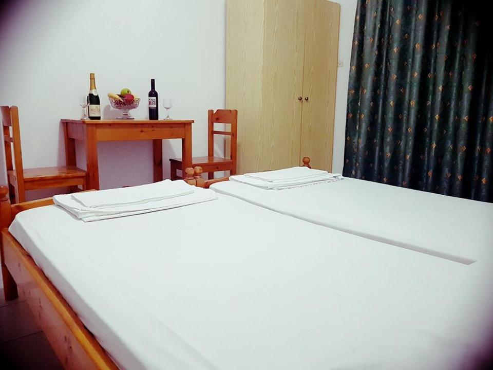 Chrisanthi Studios 1