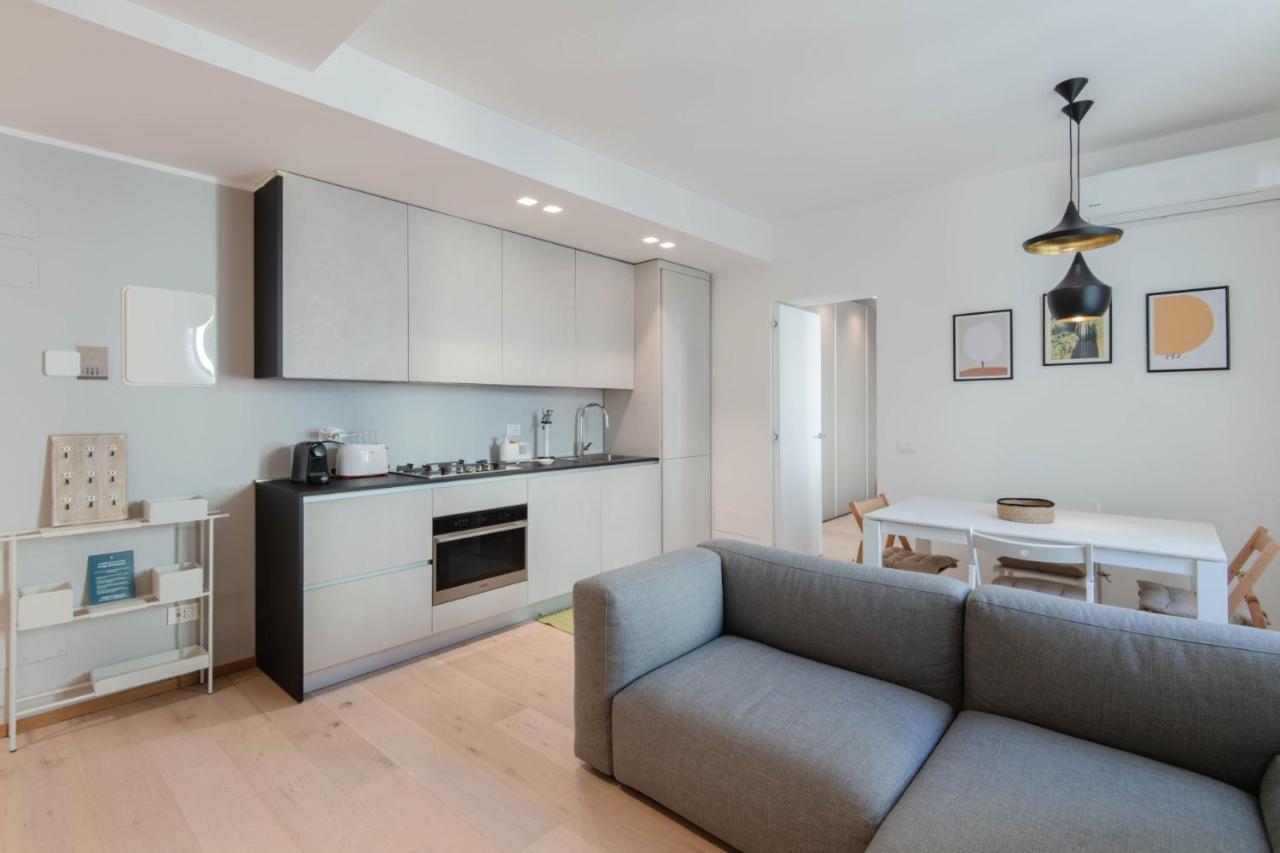 Easylife - Moderno Bilocale a Due Passi Dai Bastioni di Porta Venezia E Dallo Splendido Parco Cittadino Indro Montanelli