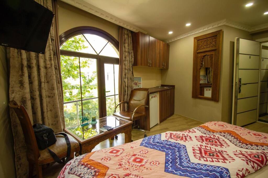 Stylish Flat in the Heart of Old Town of Istanbul 2