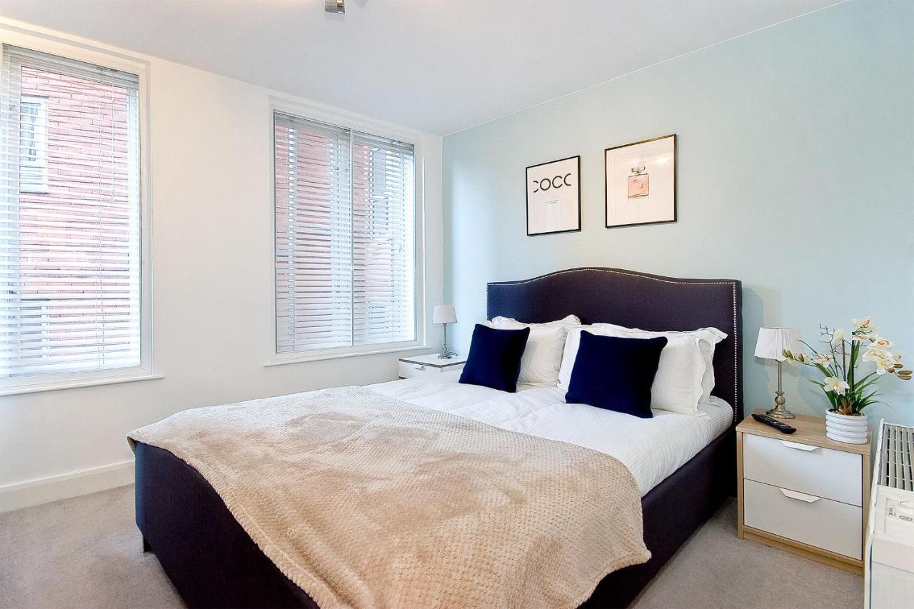 Mulberry Flat 4 - Two Bedroom 2nd Floor by City Living London