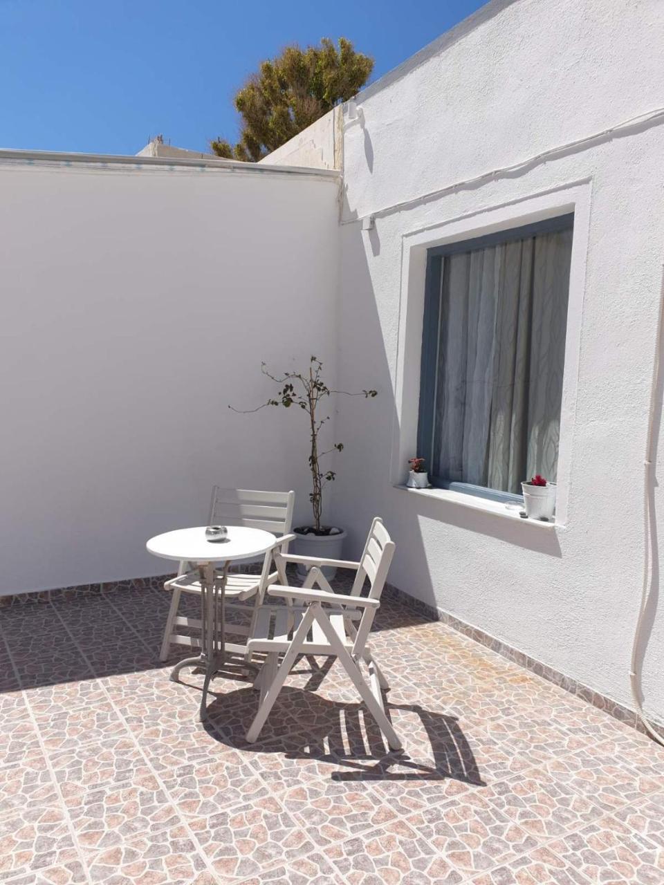 Zolfo Antico Beach Apartment Perissa 1