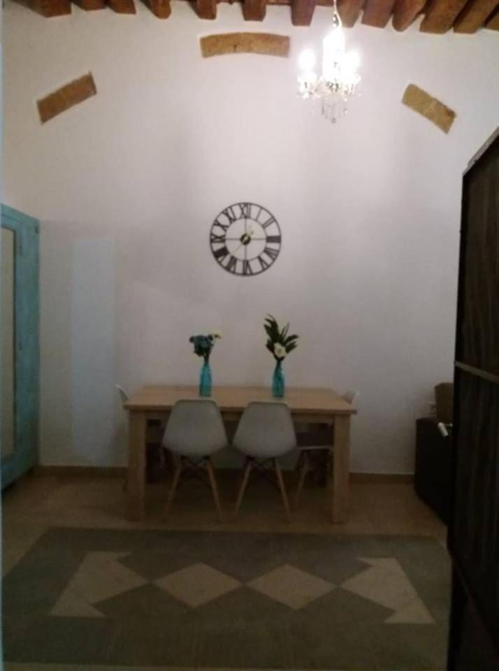 Anna'S Traditional House