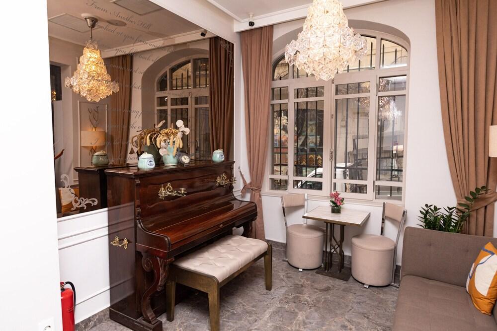 Fuga Design Apartments