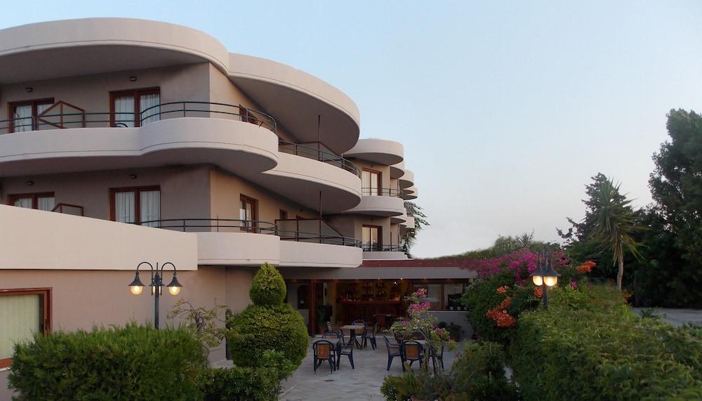 John & Mary's Studios