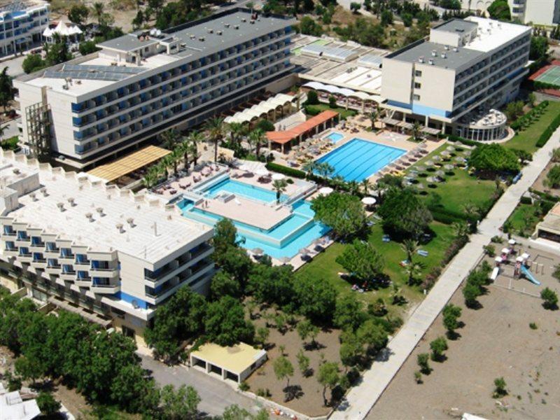 Blue Sea Beach Resort 2