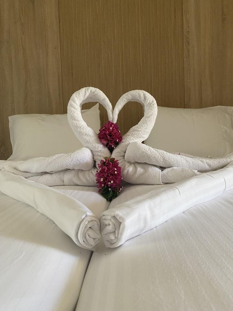 Barbie Hotel & Apartments 2