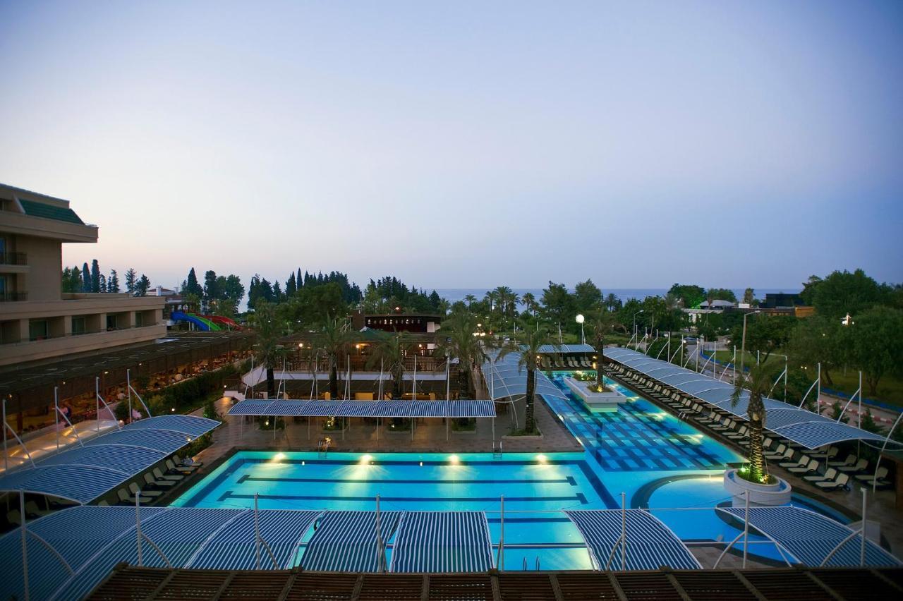 Crystal Deluxe Resort & SPA 1