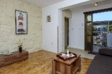 Apartmani Villa Tolja 2