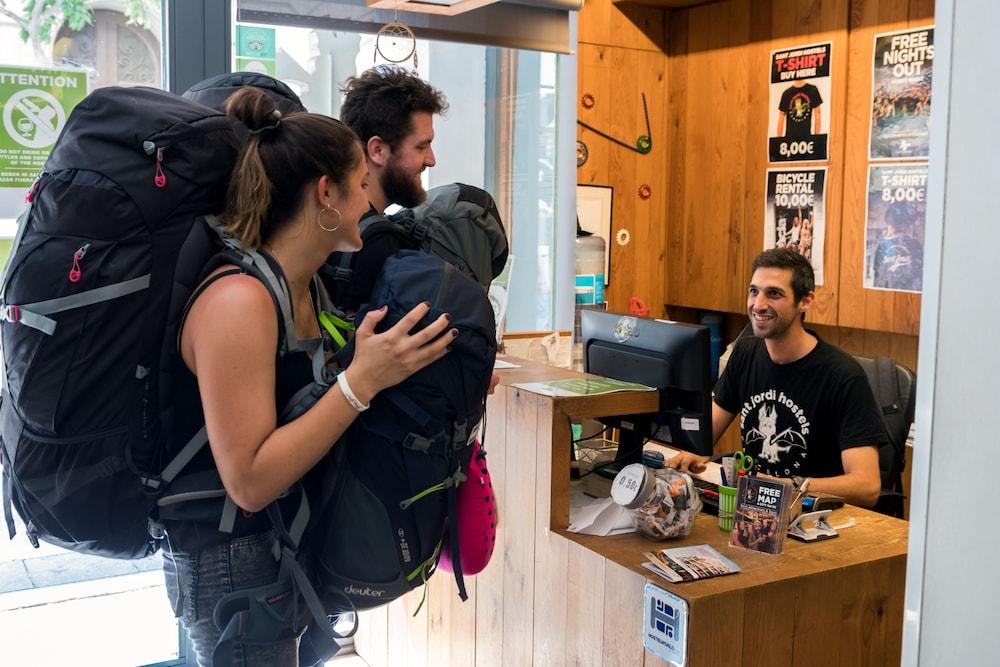 Sant Jordi Hostels Gracia (Adults only)