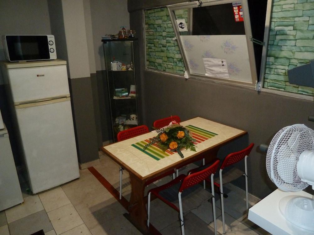 Midtown Guest House 1