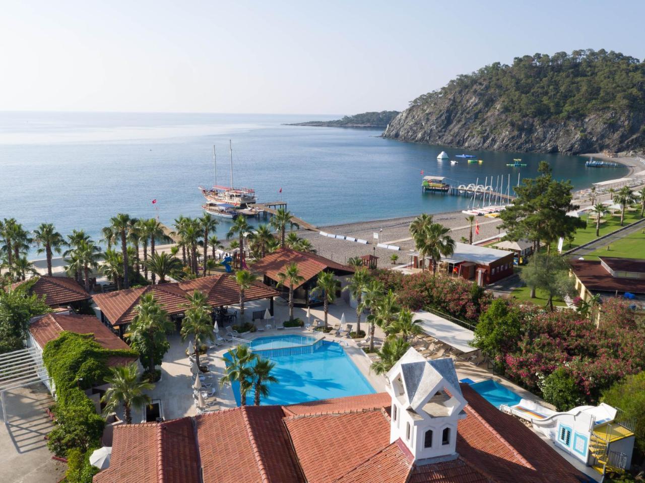 Mg Club Akman Beach Hotel