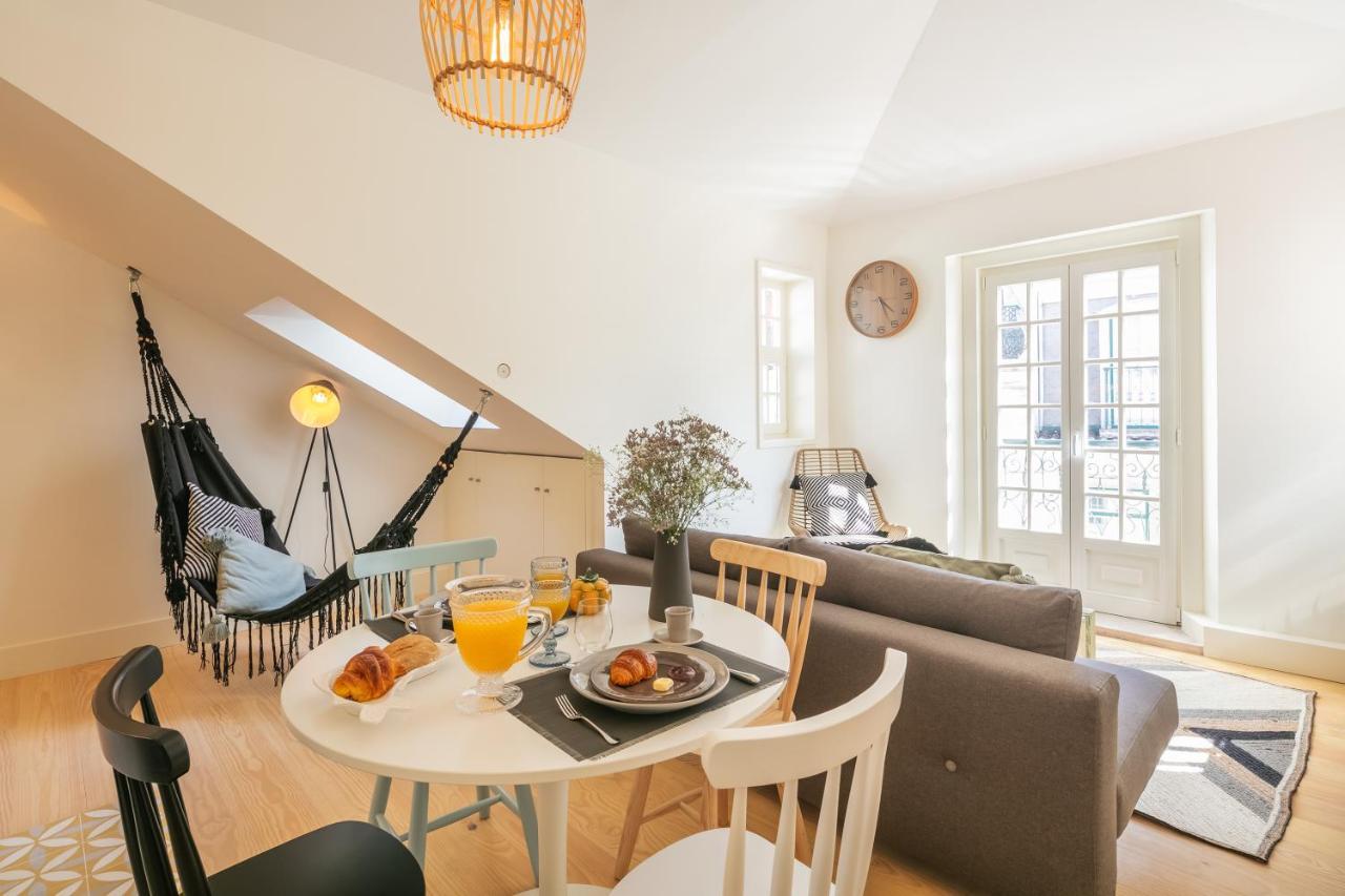 Almaria - Edificio Officina Real