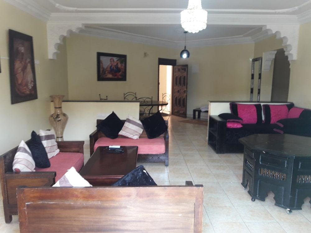 Appartement 1 Residence Manis Marrakech 2