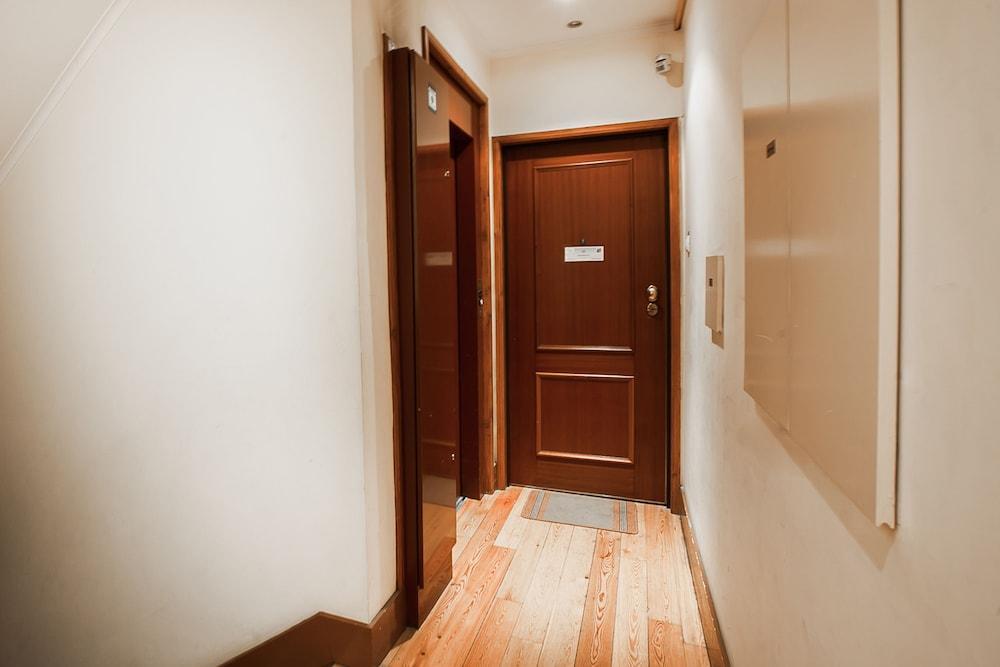 Lv Premier Baixa Pr 1