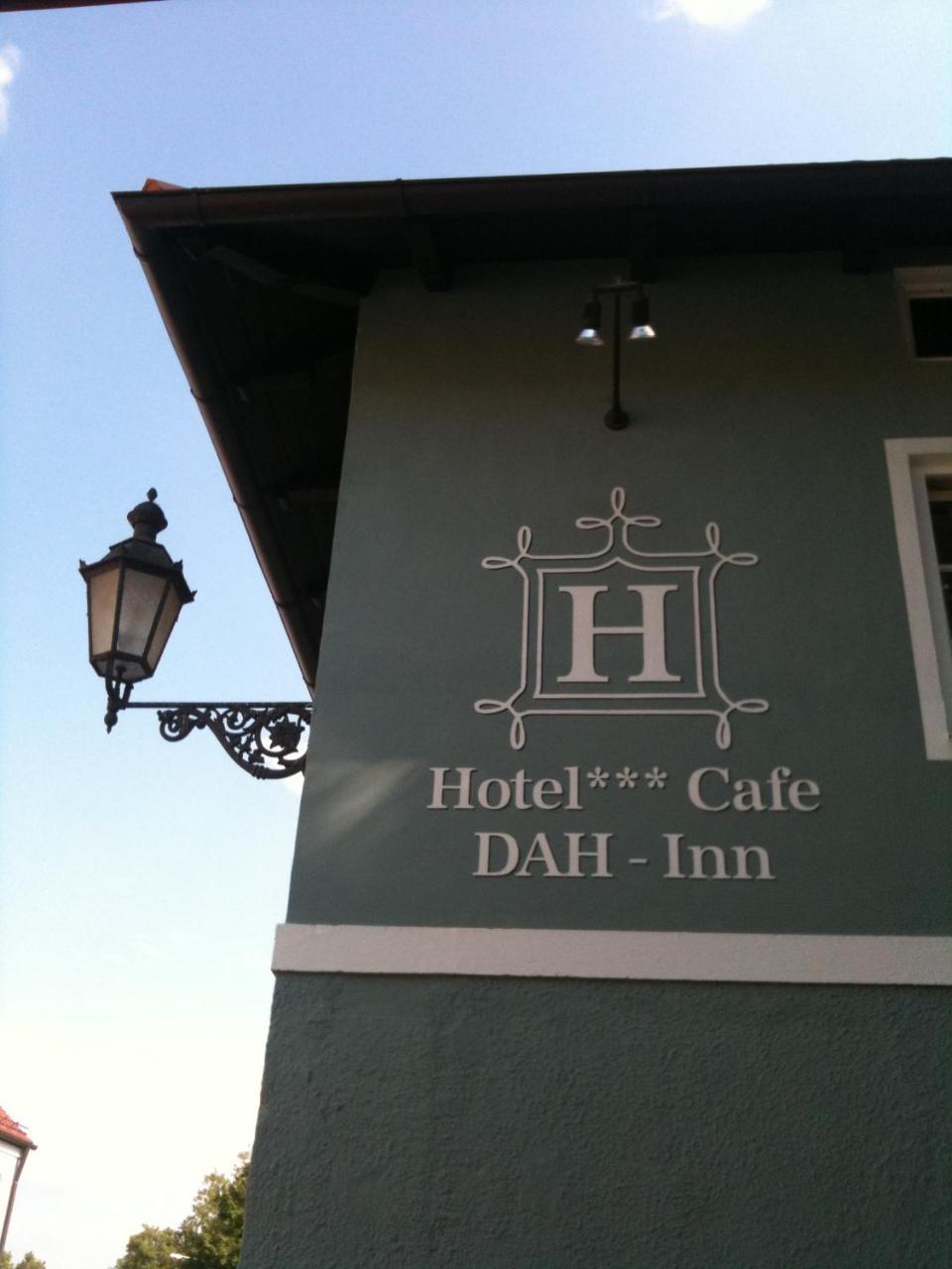 Hotel Dah-Inn 1