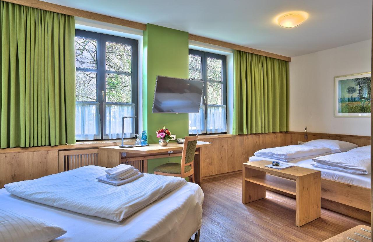 Hotel-Gasthof Zur Muhle 1