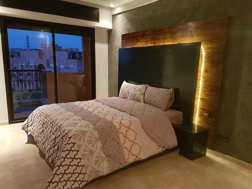 Residence Beautiful Mansions