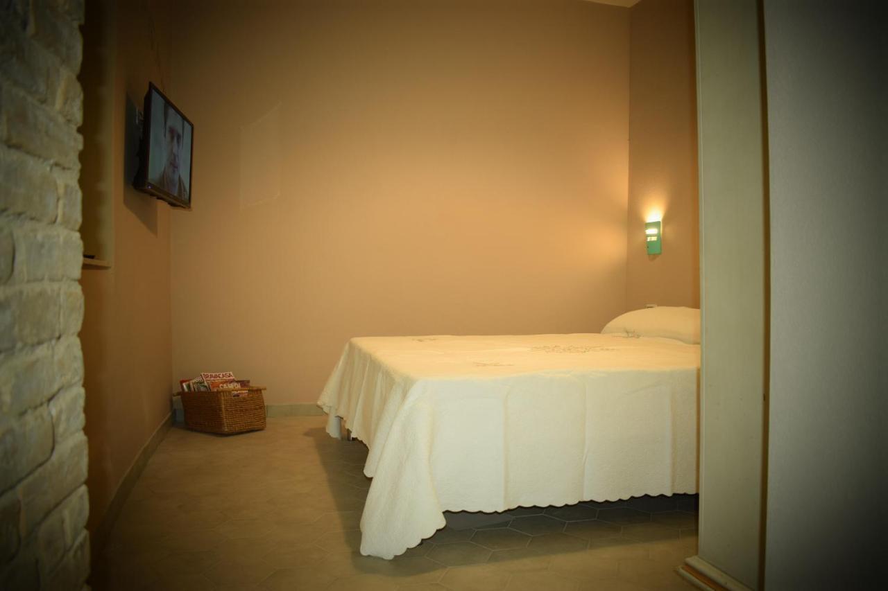 Corte Boero Bed&Breakfast 1