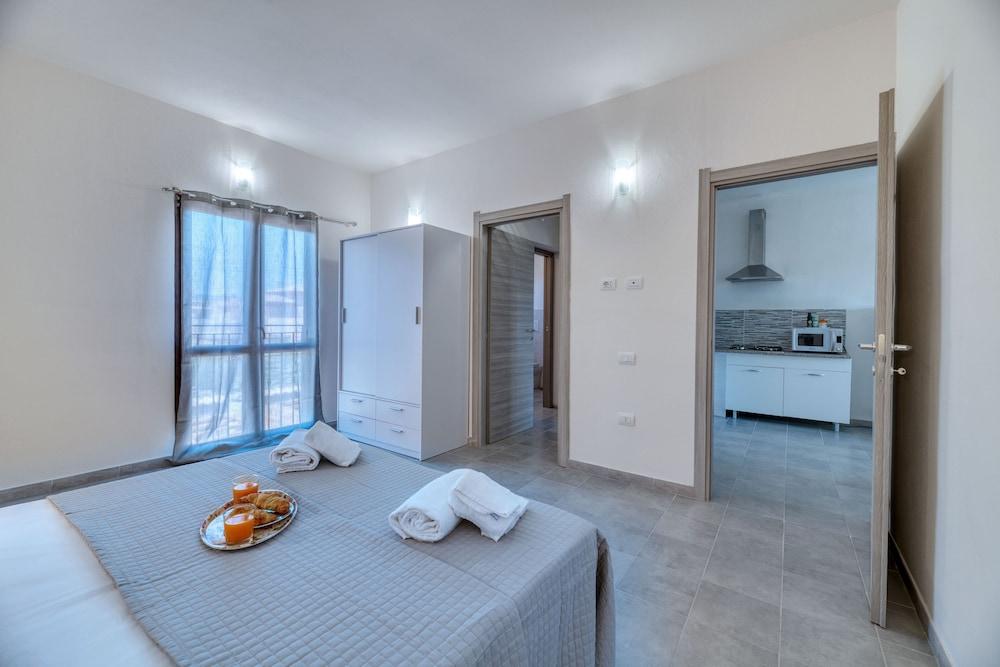 Izzhome Cozy Sunflower 1