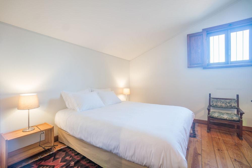 Amendoeira`S Terrace Apartment with River View 2