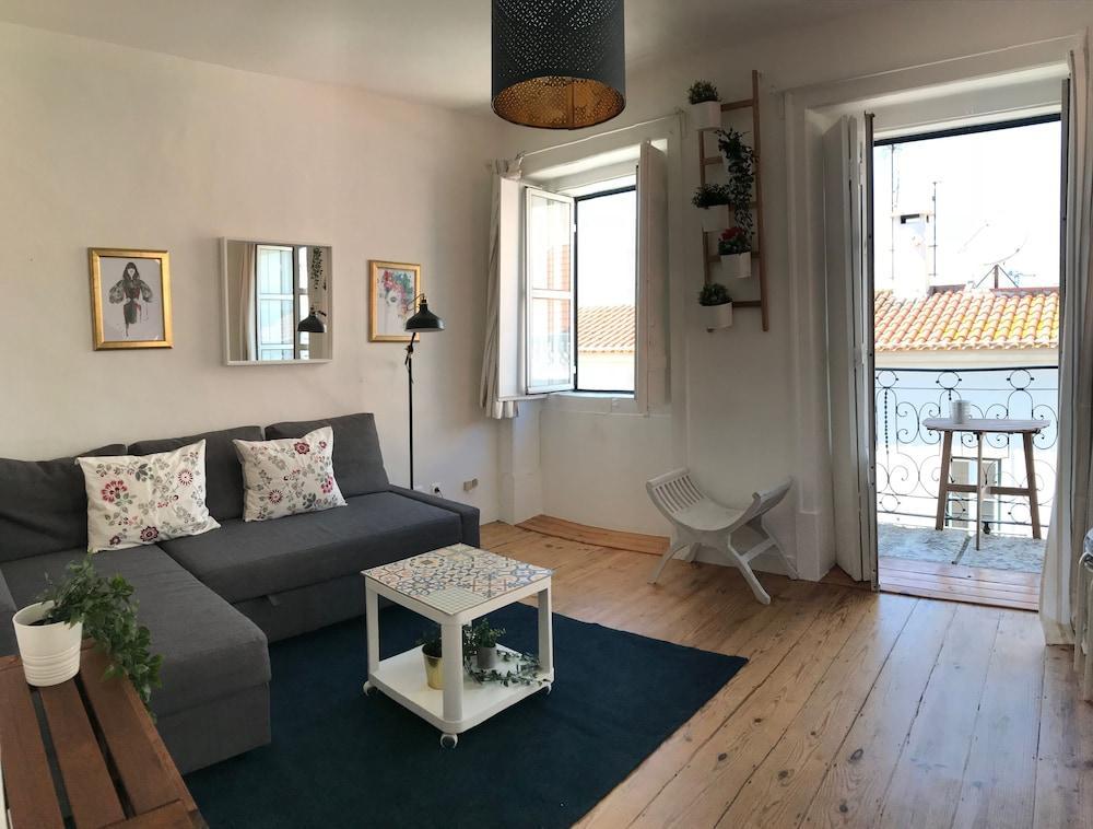 Beautiful Flat with Great View in Prime Location