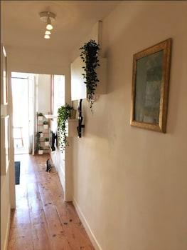 Beautiful Flat with Great View in Prime Location 1