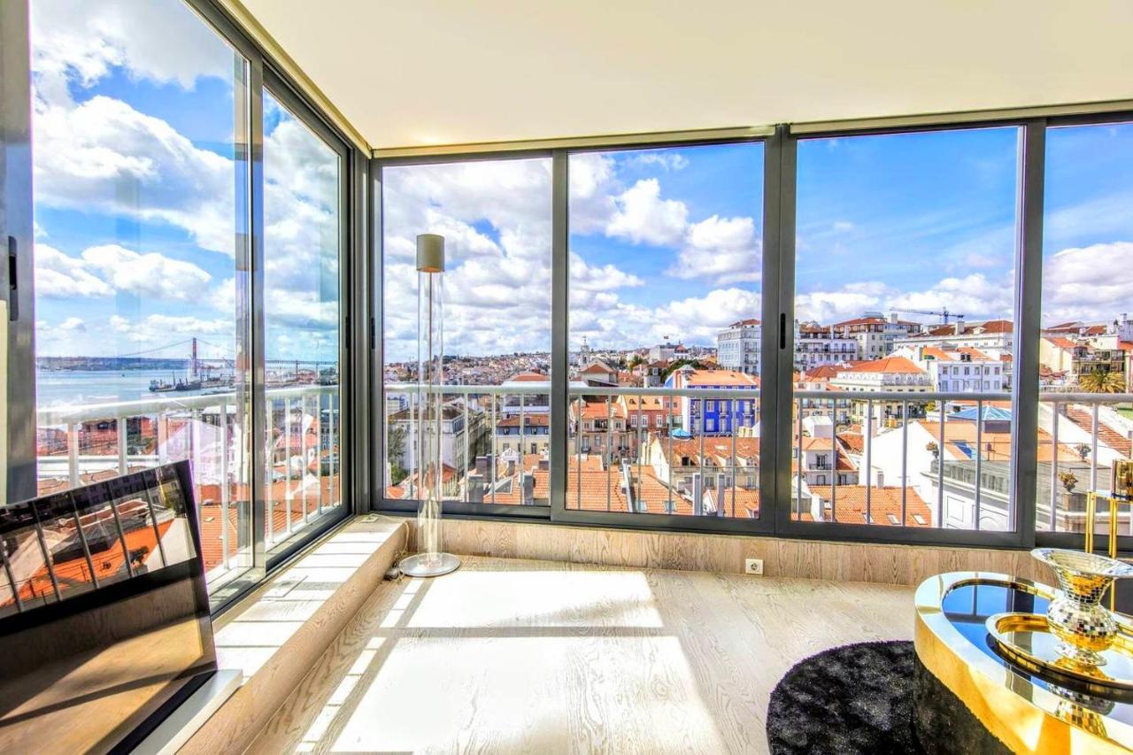 Lovelystay - Full Sky in Chiado