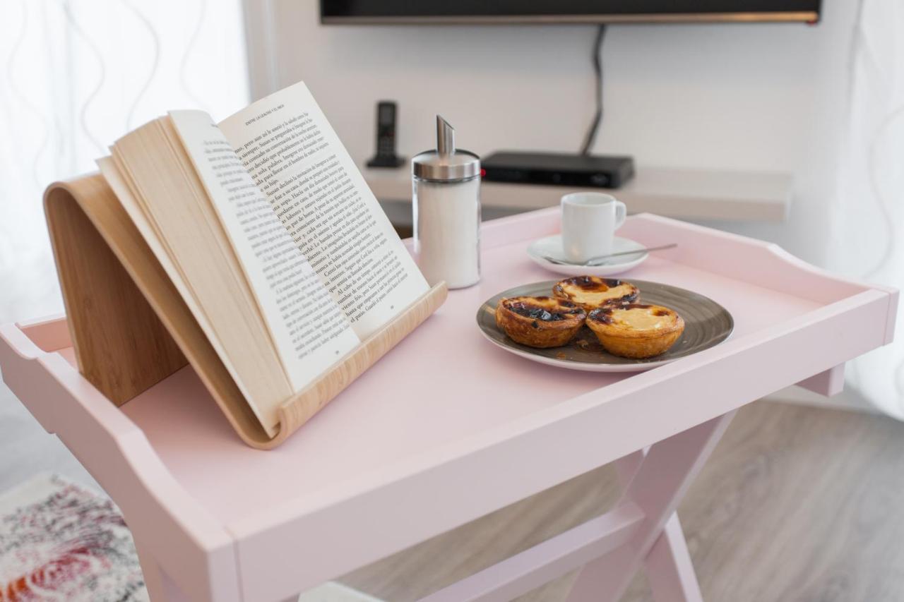 White Tiles in City Center 1