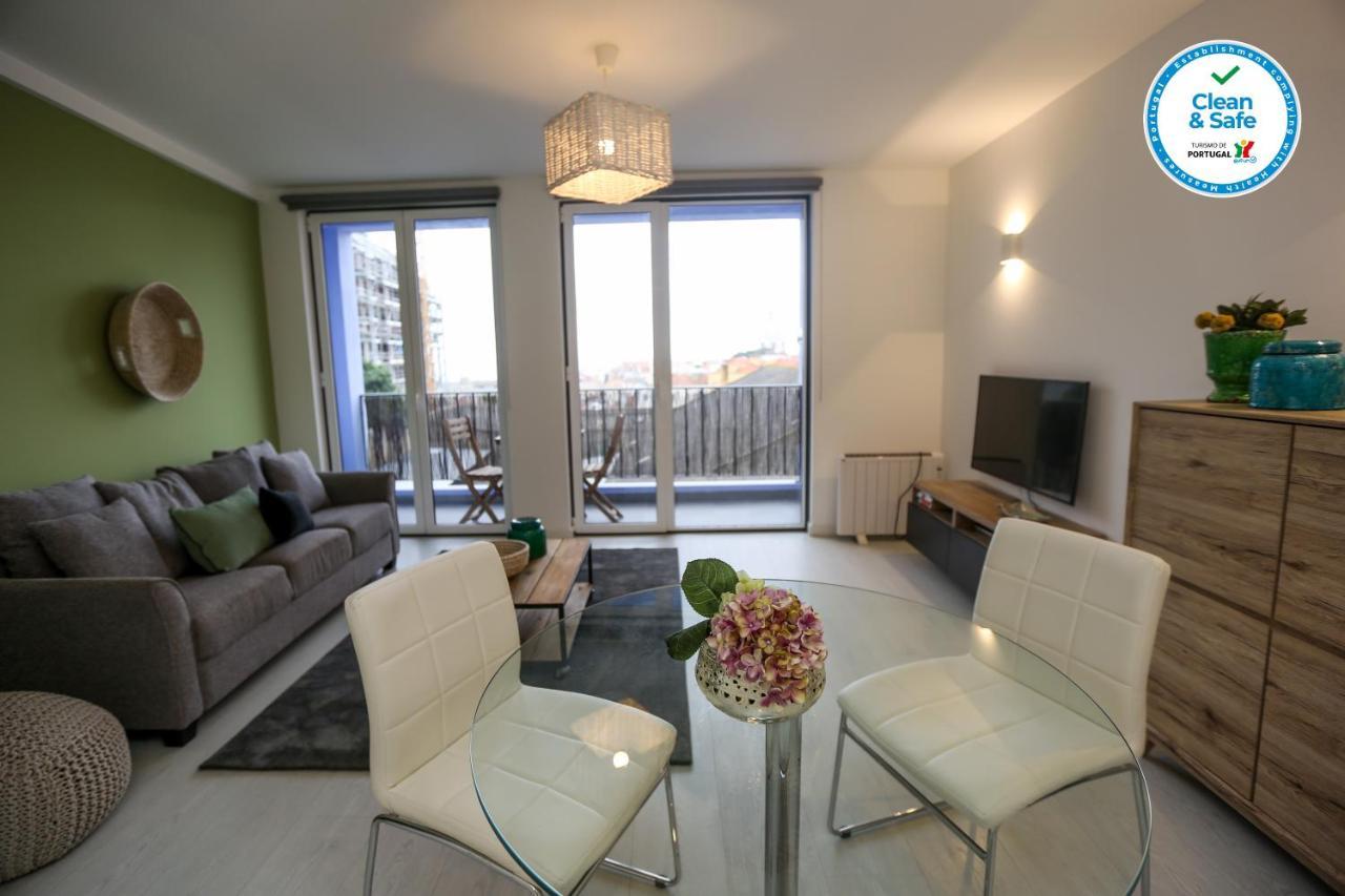 Enjoy Lisbon Graca 2