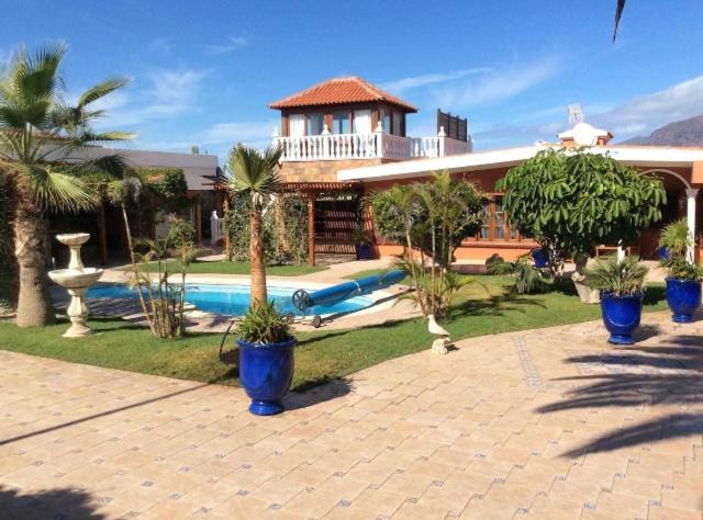 Luxury Villa Los Gigantes