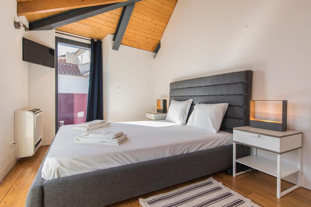 Lovelystay - Stunning Flat with Balcony in Bairro Alto 1