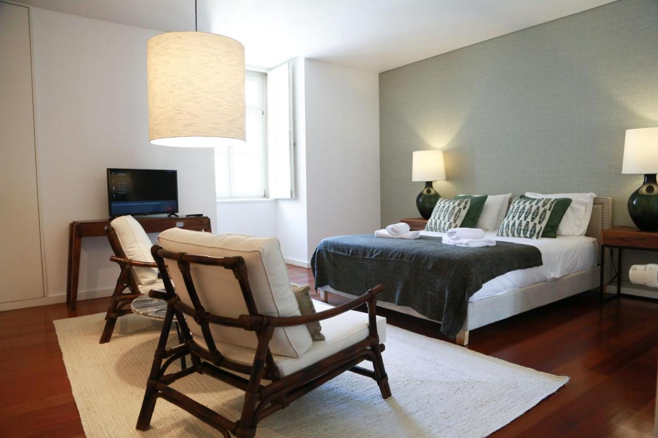 Lovelystay - Chiado 3bedroom Wonder