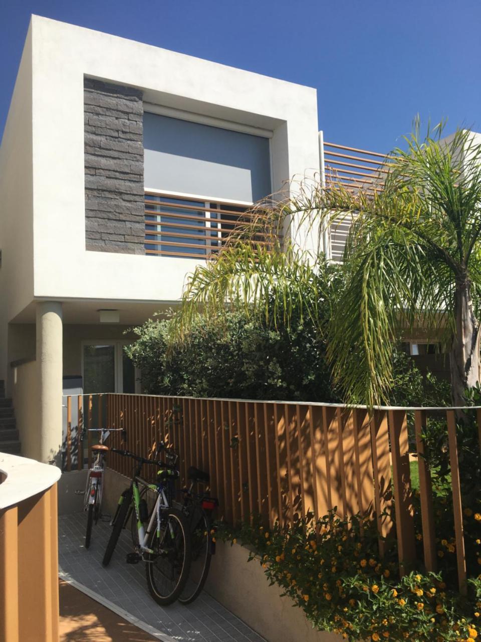 A Gem Apartment with Terrace 1