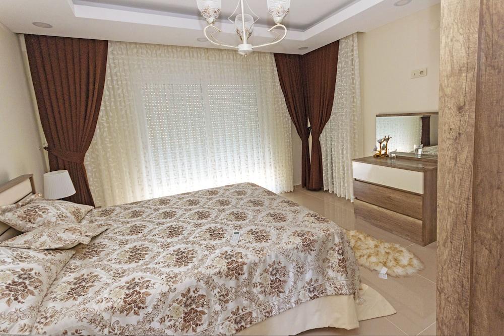 Paradise Town Villa Beltania 2